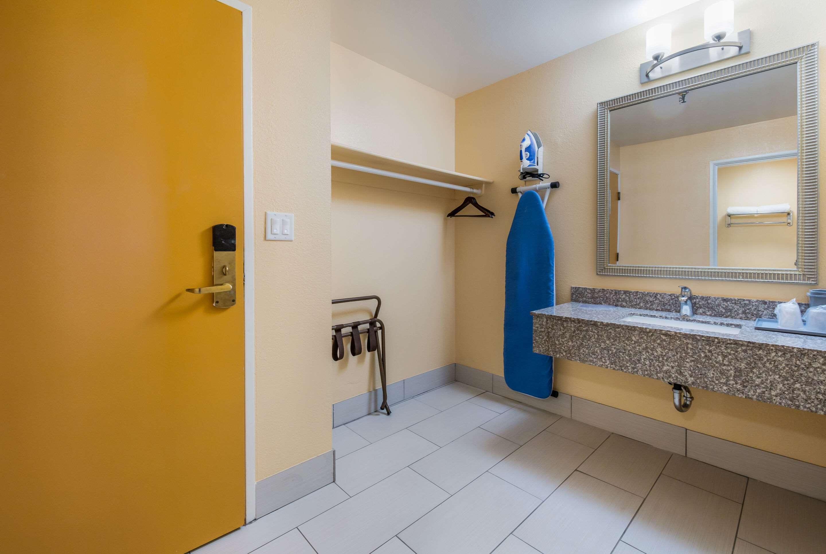 Equality Inn Rockford Kültér fotó